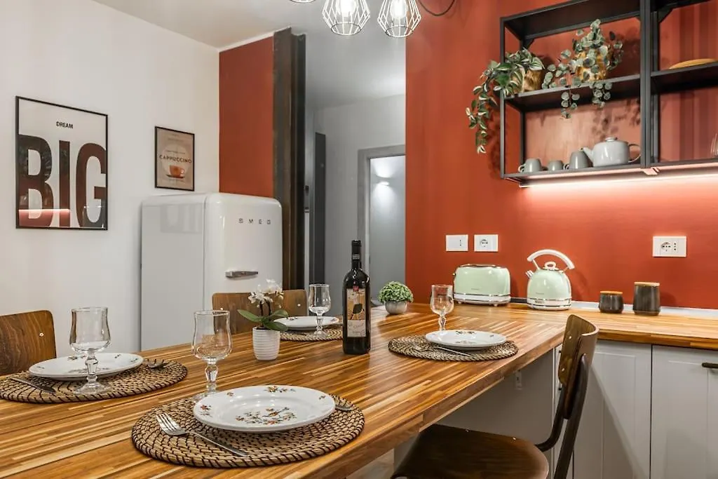 Aeroporto Di Linate - Ortica Apartment Milan 0*,  Italy